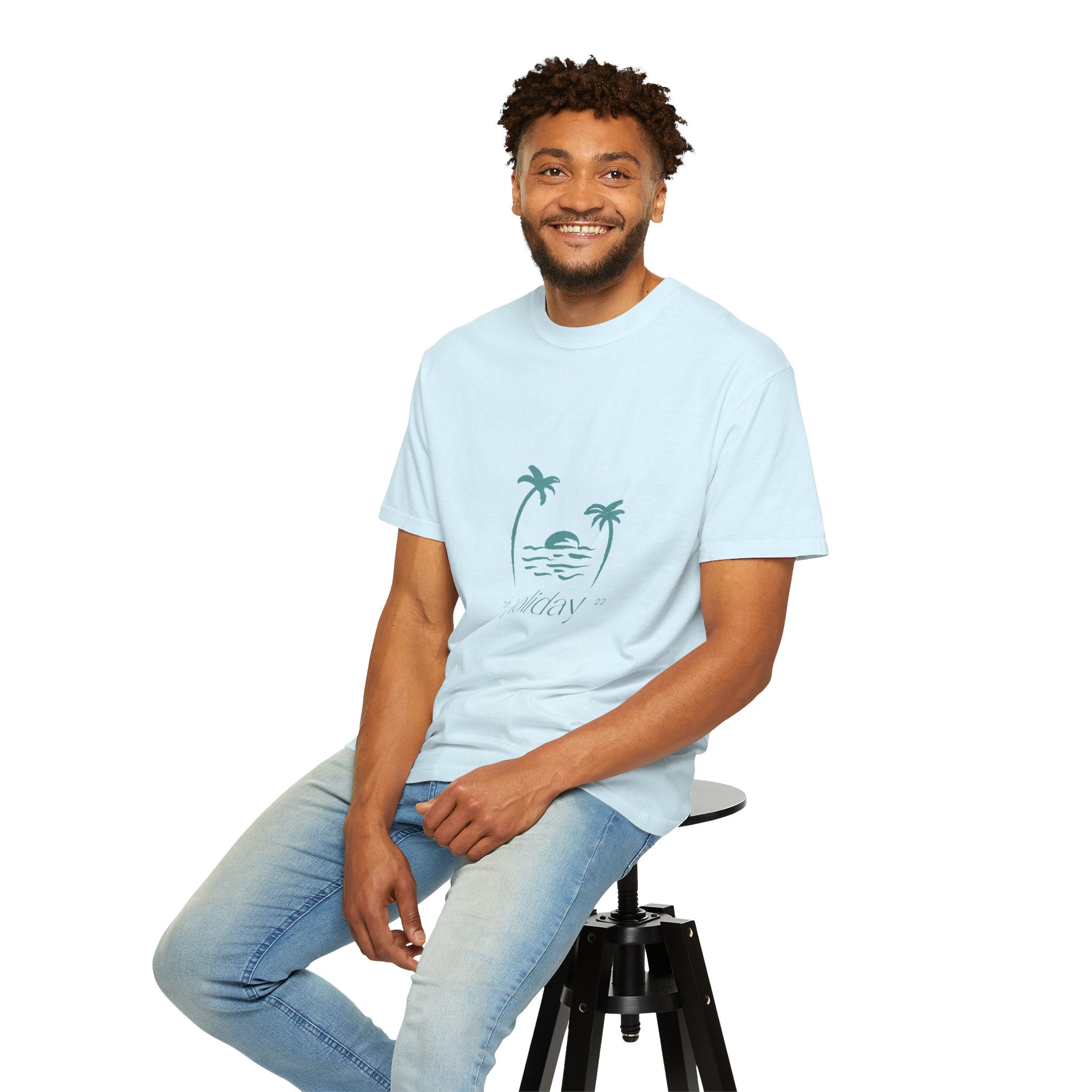 Holiday Palm Beach T-Shirt — Vintage Sunset Tropical Graphic