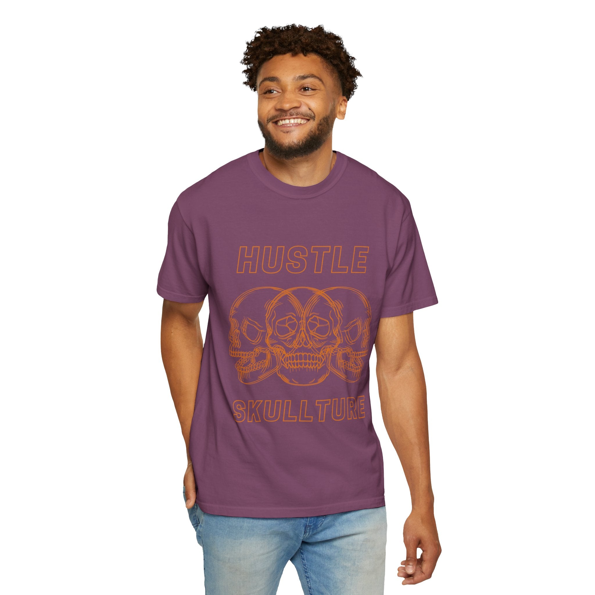 Hustle Skullture Tee — Vintage Skull Graphic T-Shirt for Streetwear & Edgy Style