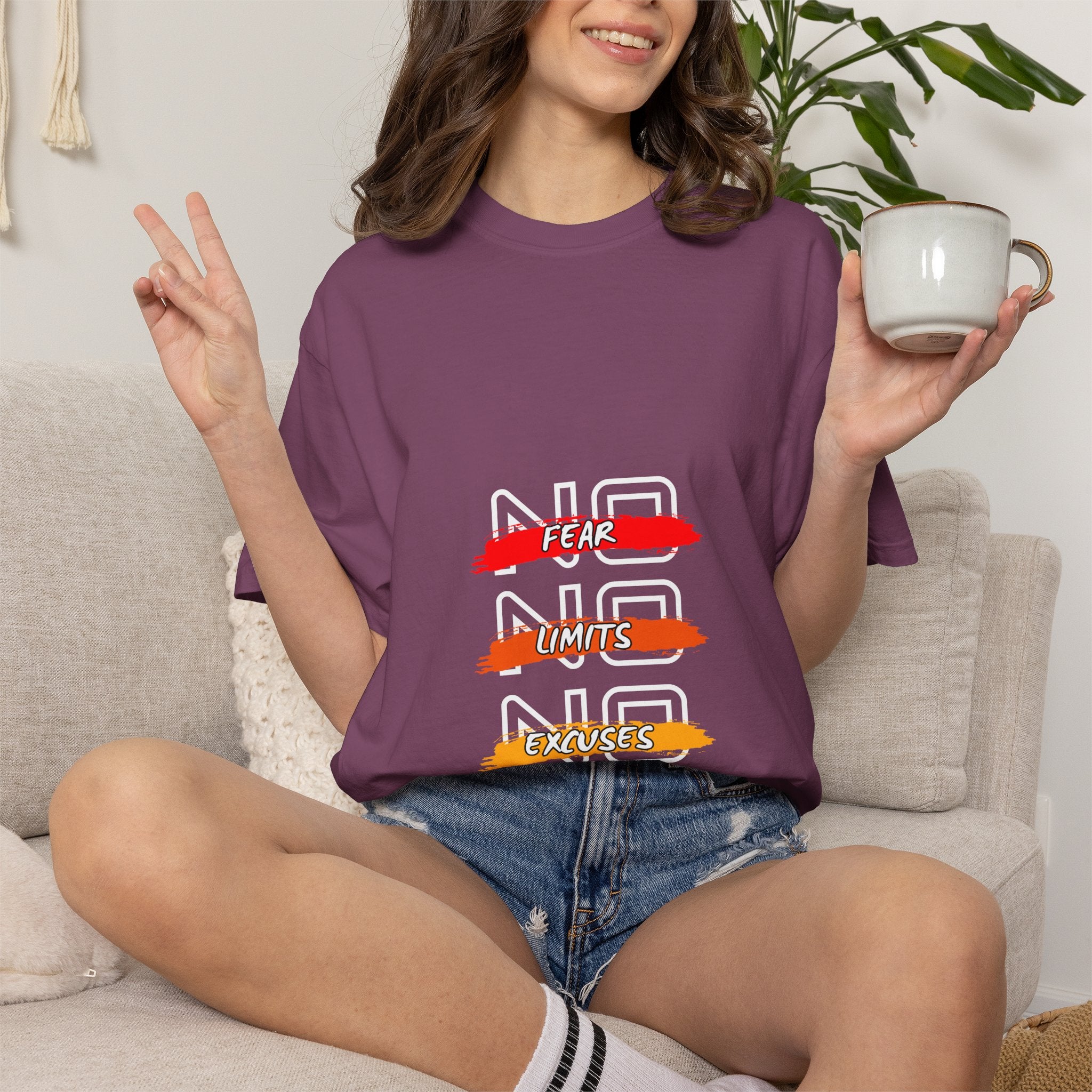 T-Shirt — "No Fear, No Limits, No Excuses" Motivational Graphic Tee