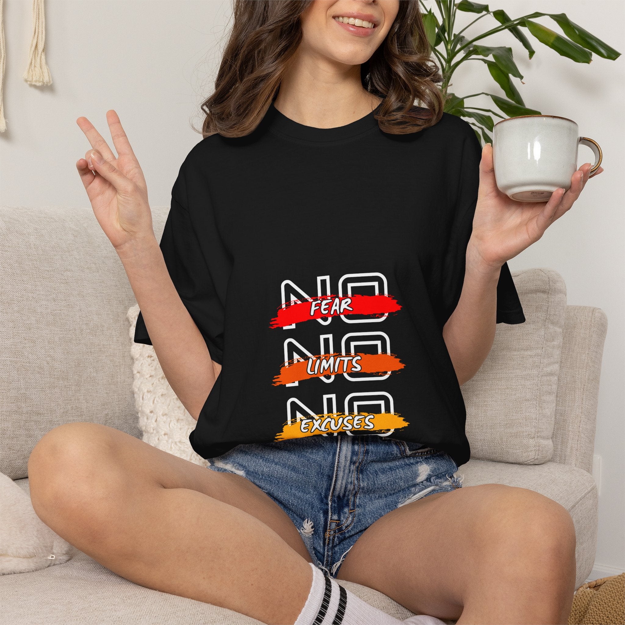 T-Shirt — "No Fear, No Limits, No Excuses" Motivational Graphic Tee
