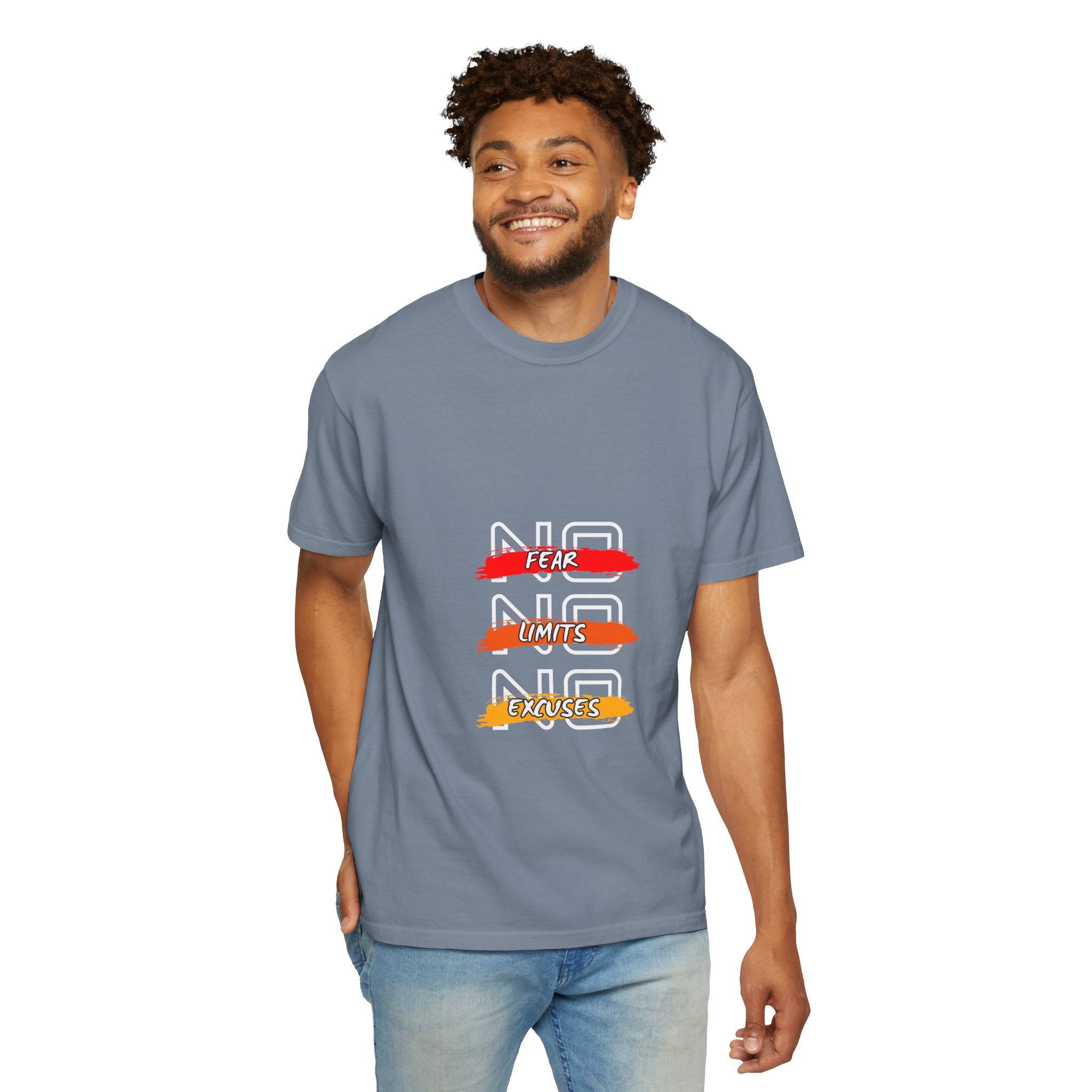 T-Shirt — "No Fear, No Limits, No Excuses" Motivational Graphic Tee