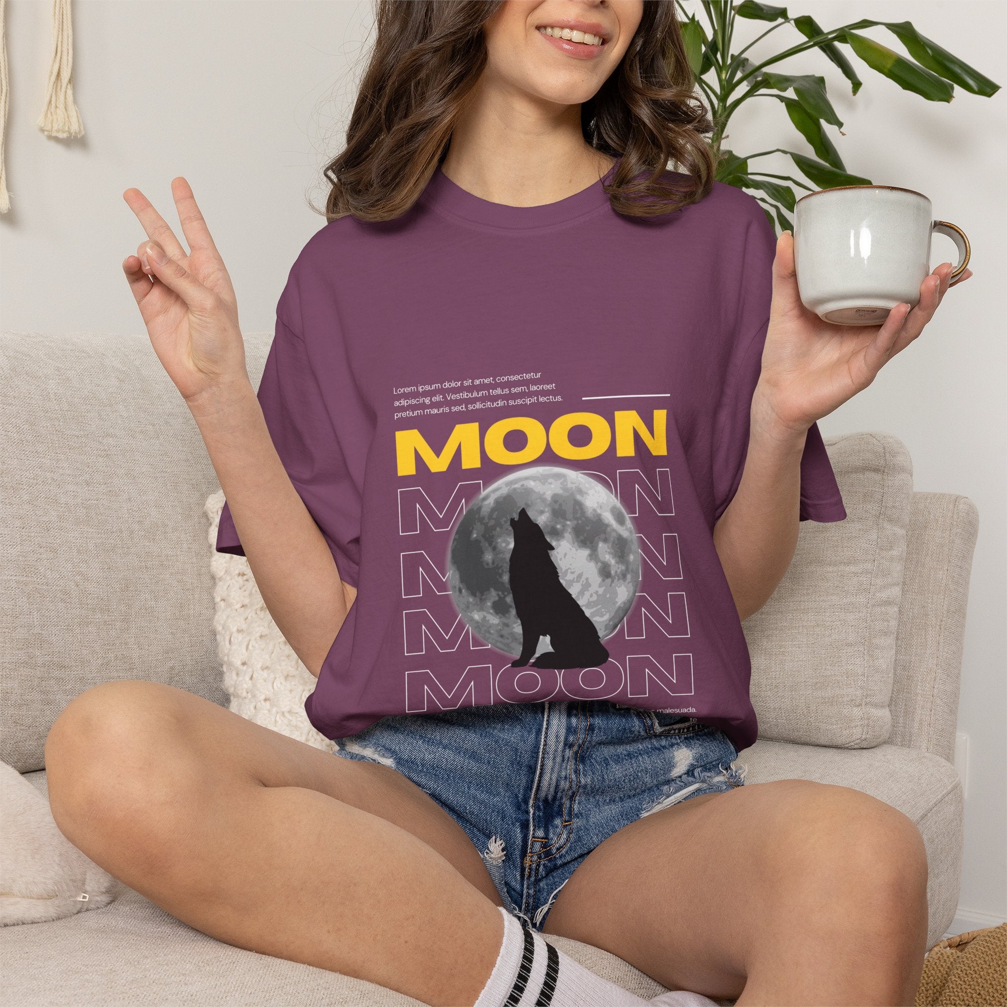 Wolf Howl Moon T-Shirt