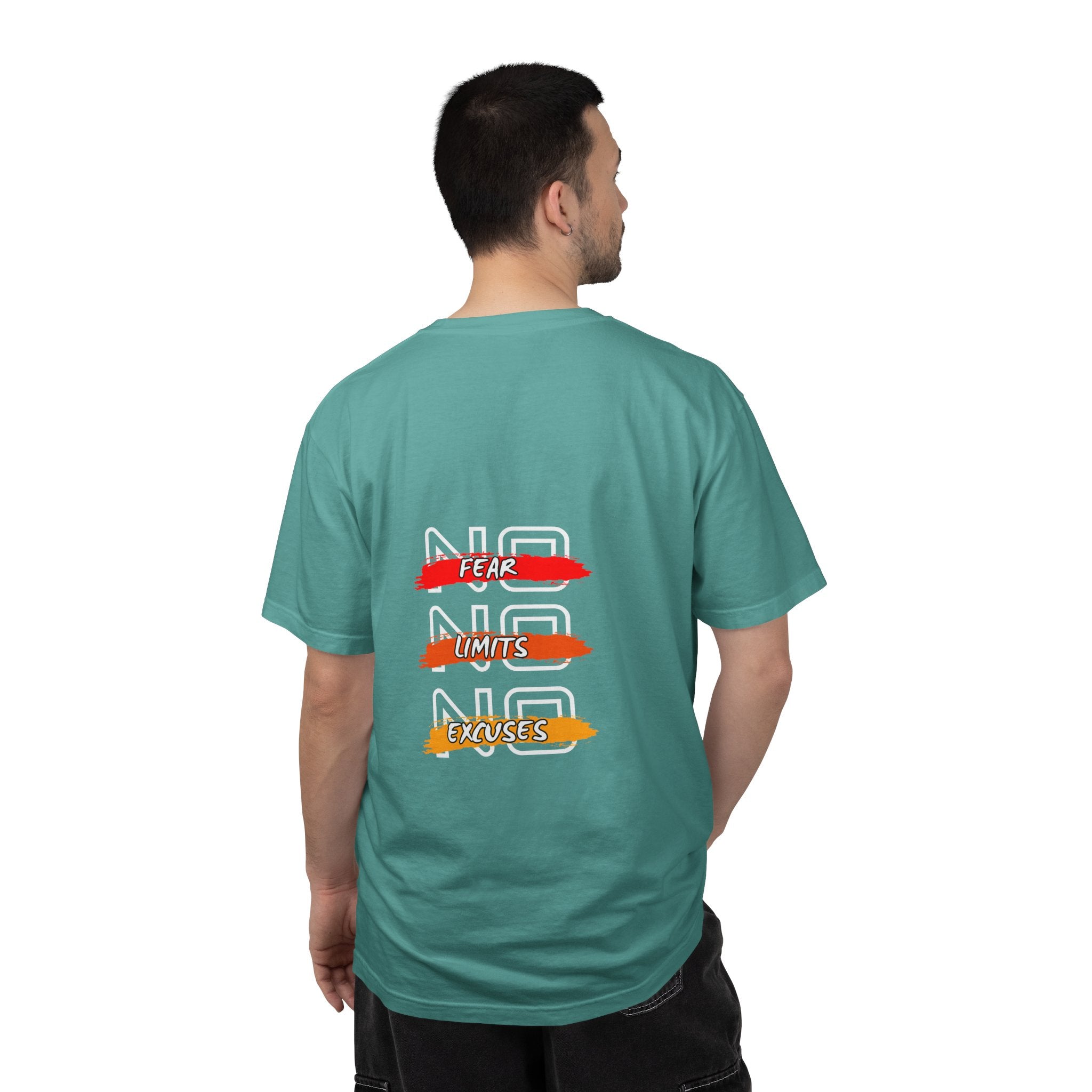 T-Shirt — "No Fear, No Limits, No Excuses" Motivational Graphic Tee