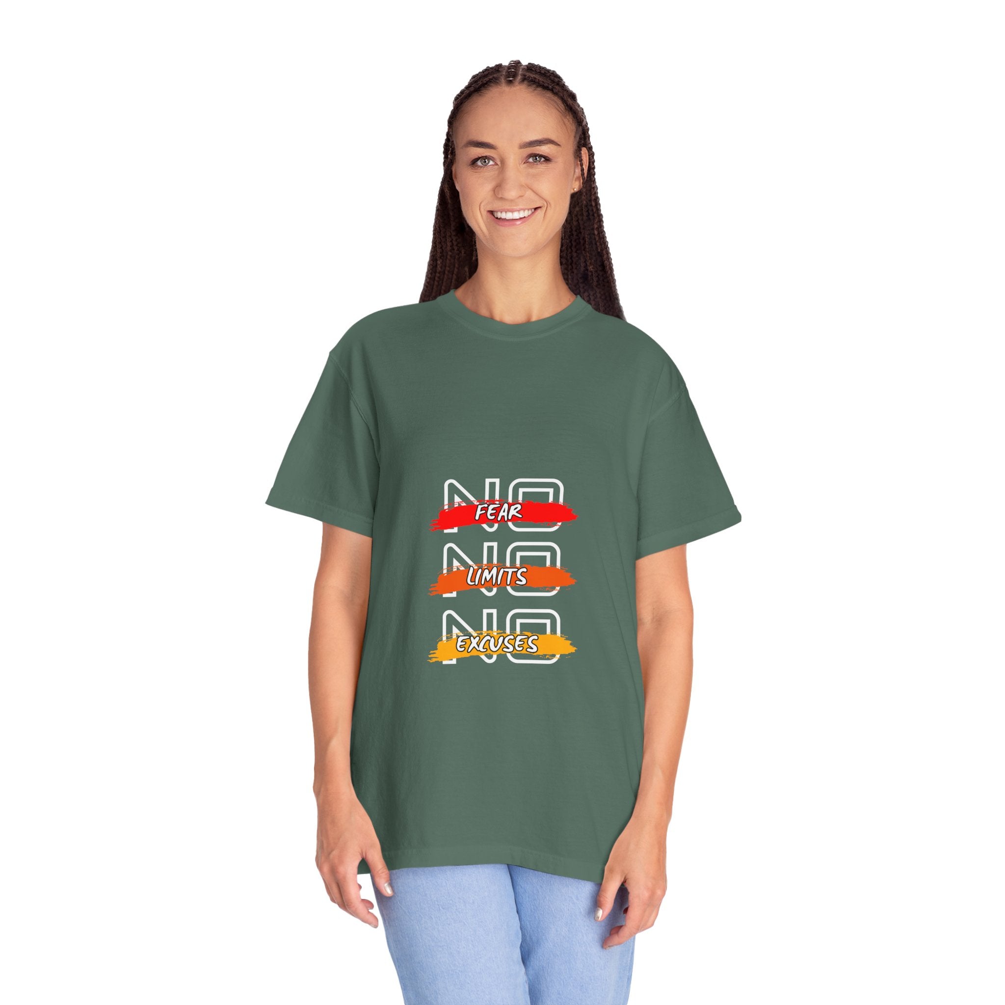 T-Shirt — "No Fear, No Limits, No Excuses" Motivational Graphic Tee