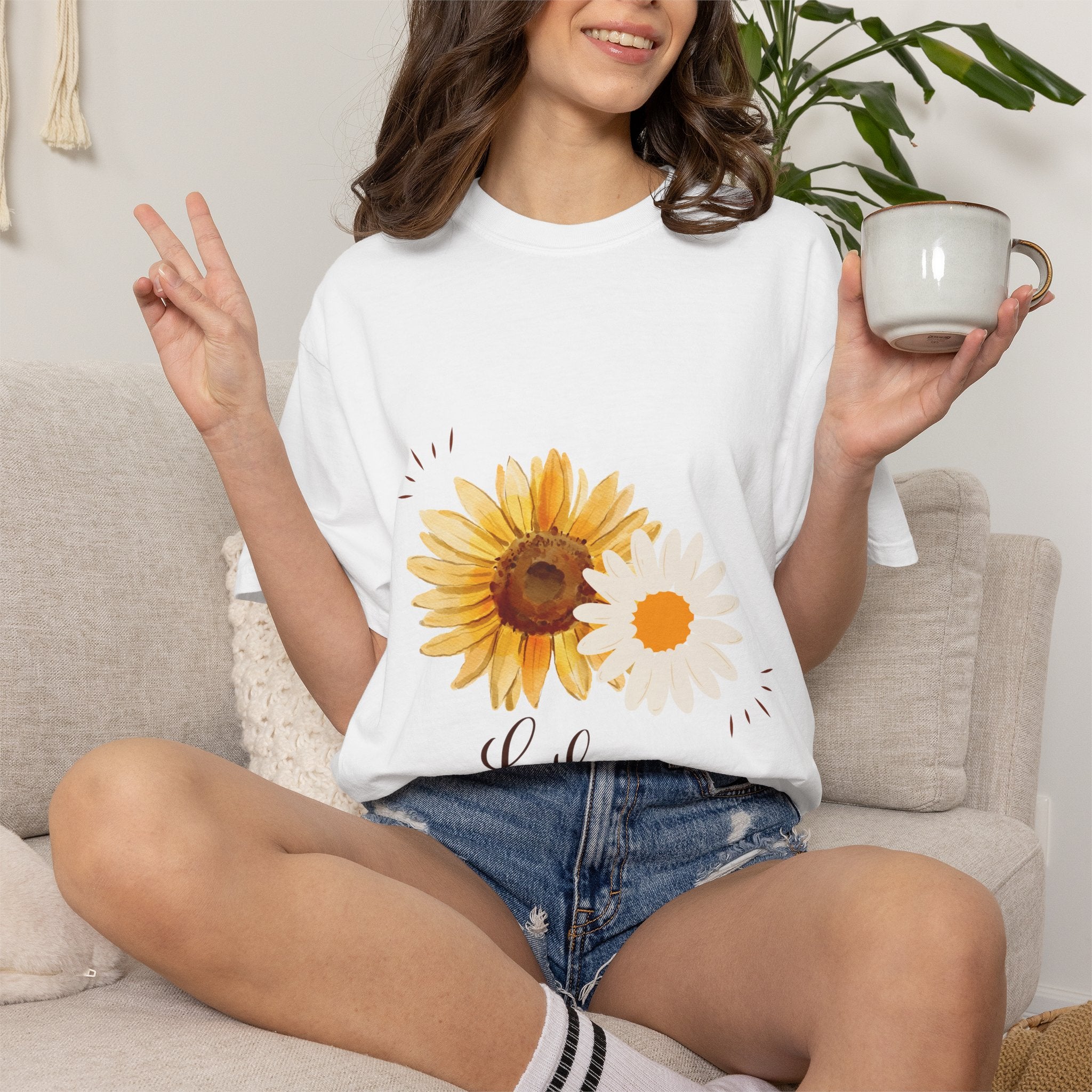 Sunflower "Be Happy" T-Shirt