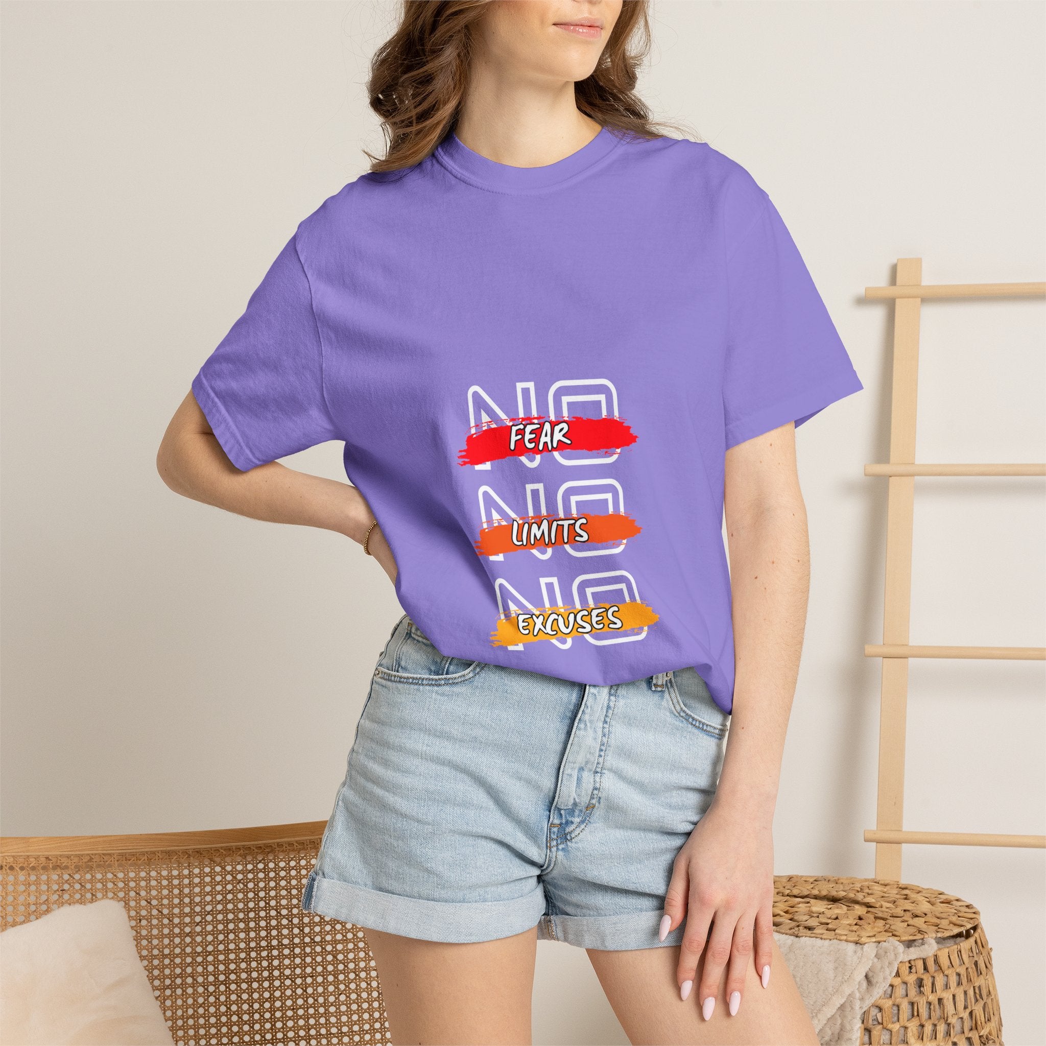 T-Shirt — "No Fear, No Limits, No Excuses" Motivational Graphic Tee