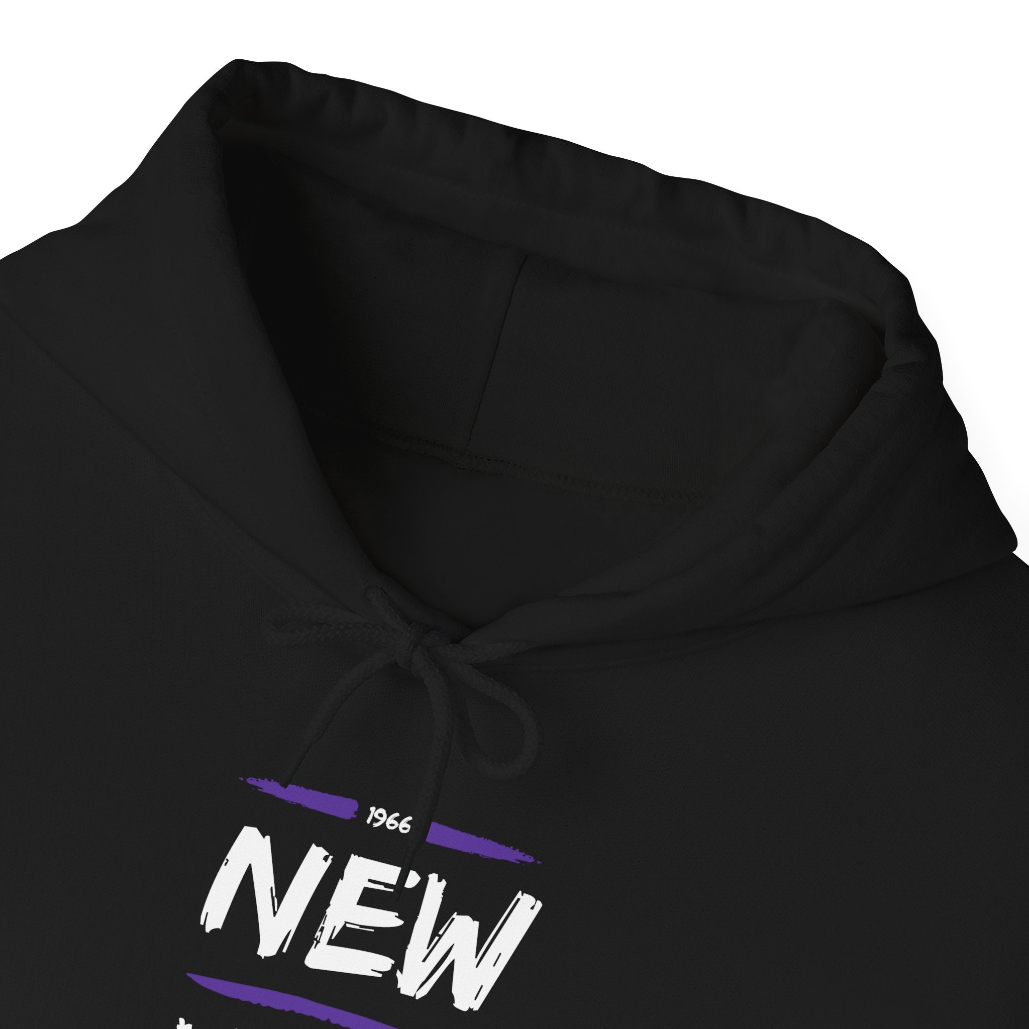 New York City Graphic Hoodie — Bold Retro Streetwear Pullover