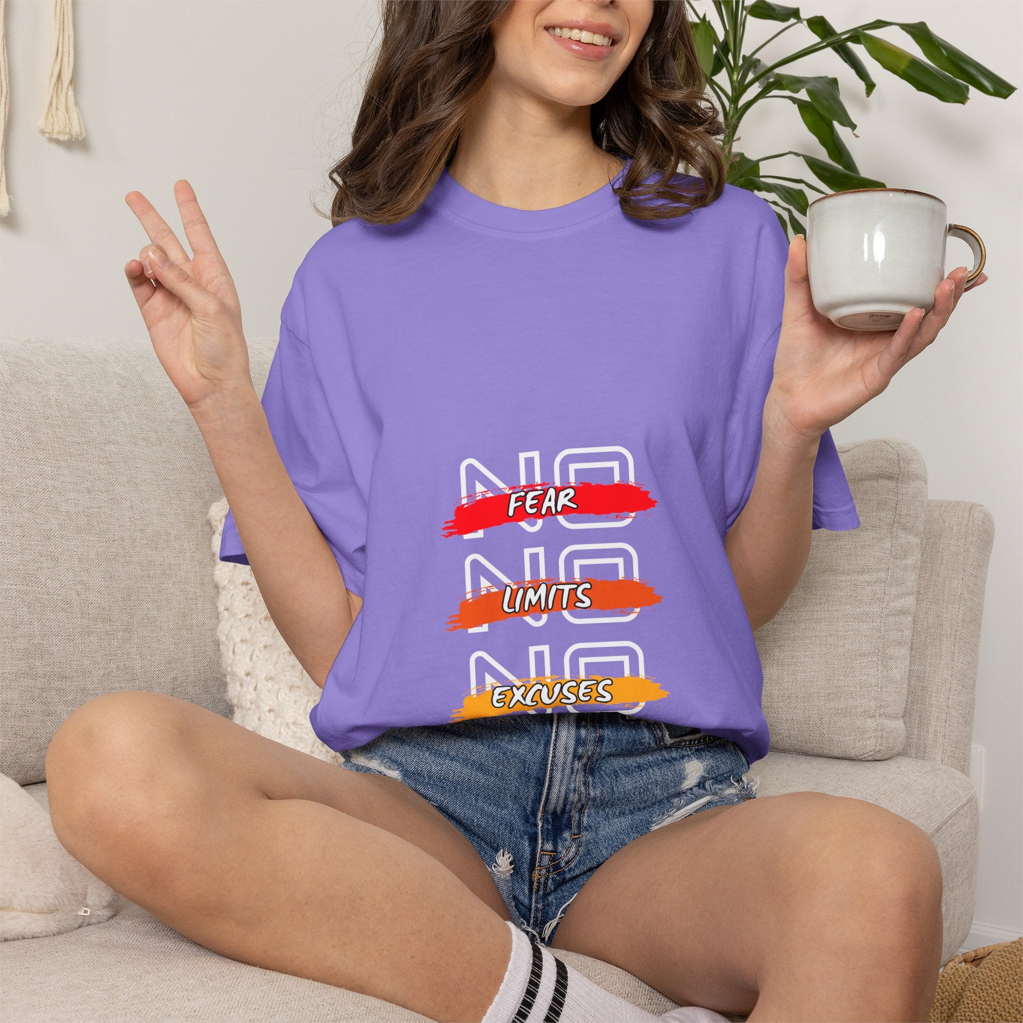 T-Shirt — "No Fear, No Limits, No Excuses" Motivational Graphic Tee