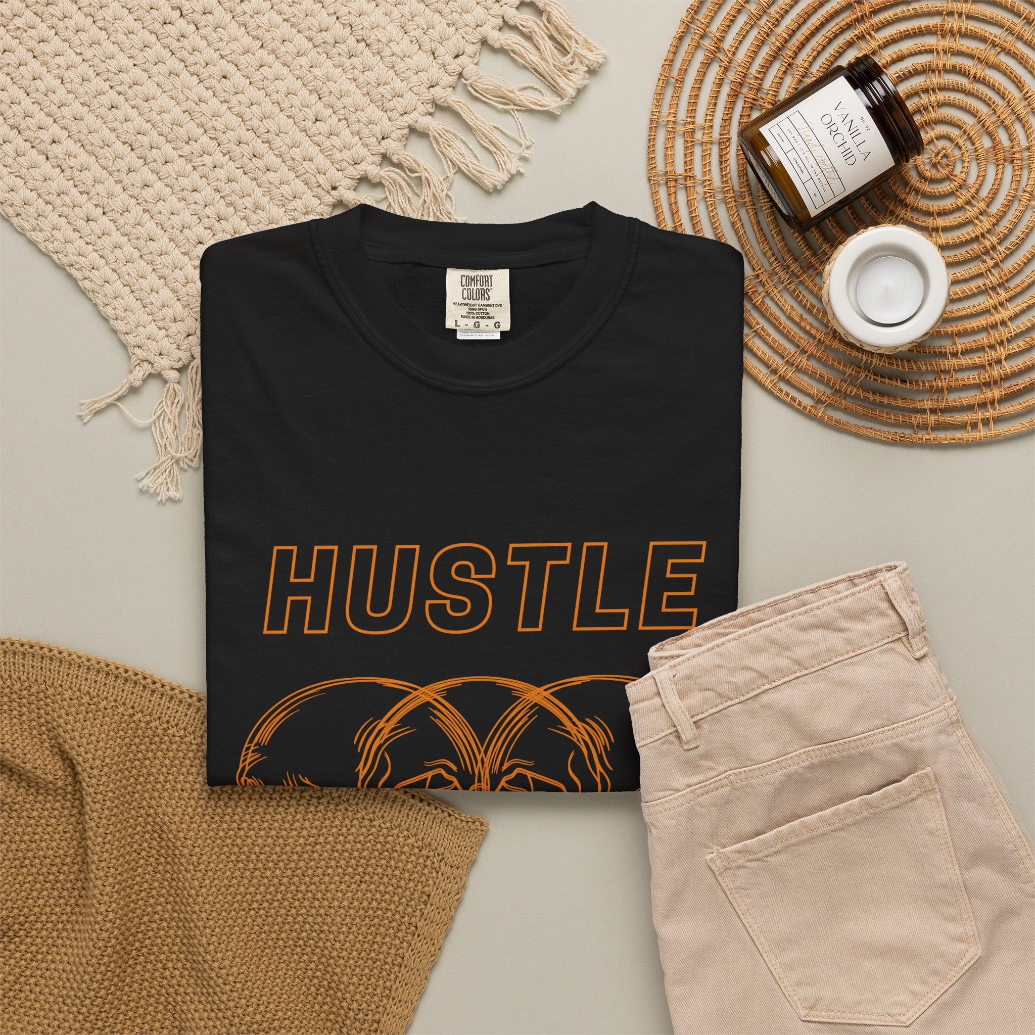 Hustle Skullture Tee — Vintage Skull Graphic T-Shirt for Streetwear & Edgy Style