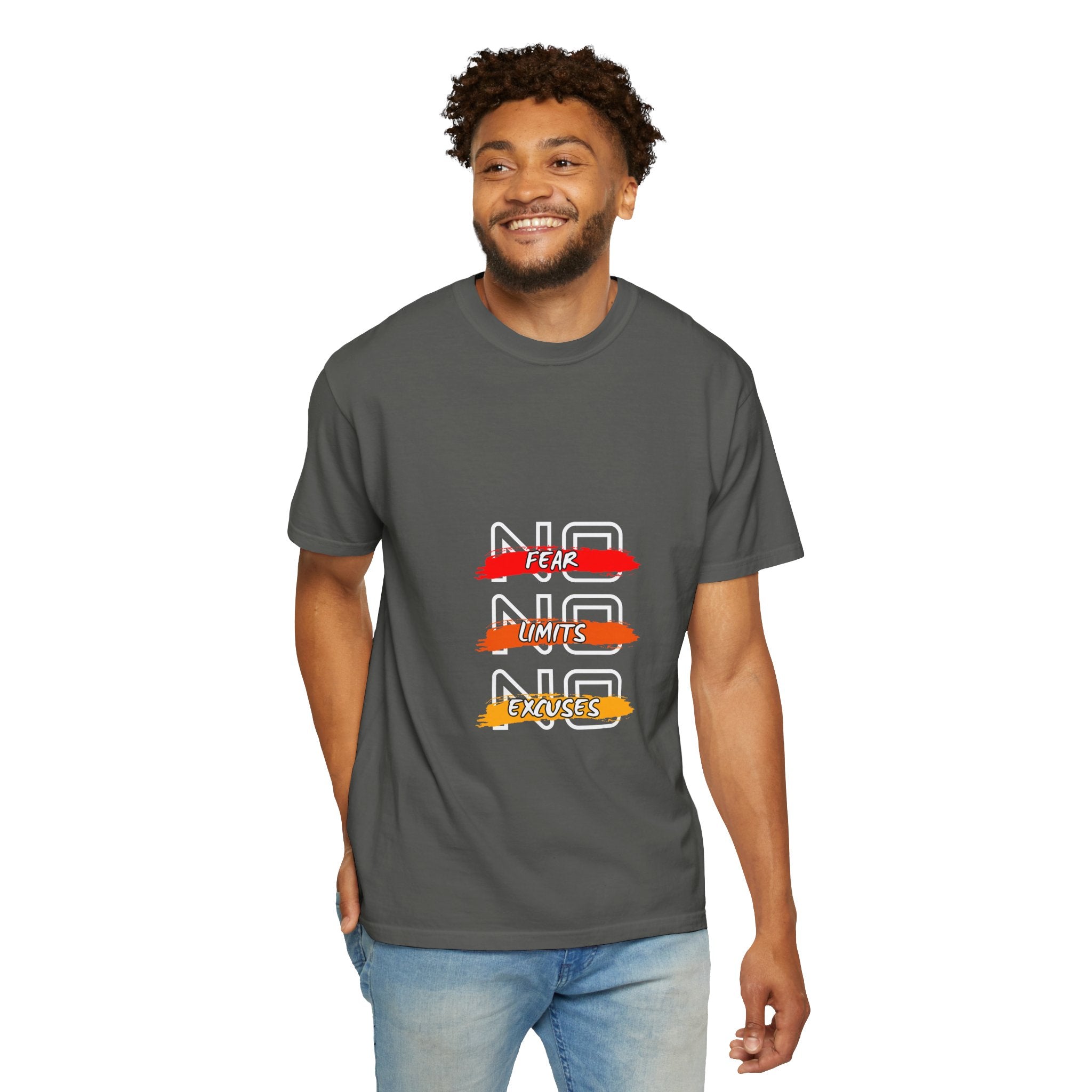 T-Shirt — "No Fear, No Limits, No Excuses" Motivational Graphic Tee