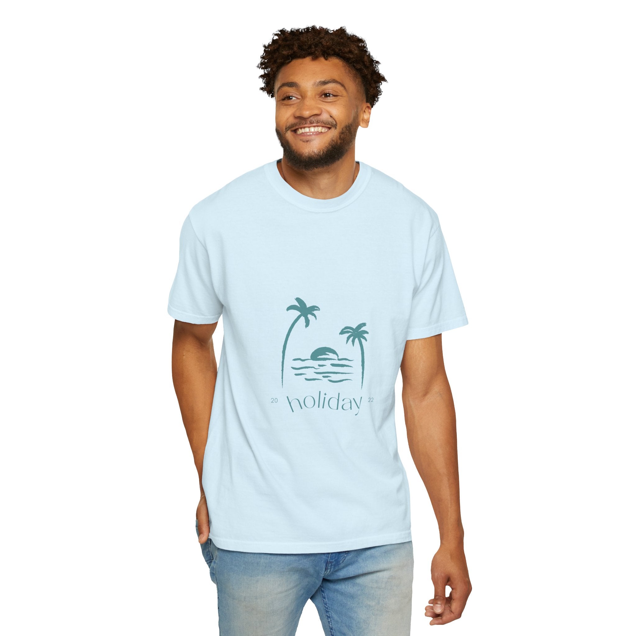 Holiday Palm Beach T-Shirt — Vintage Sunset Tropical Graphic