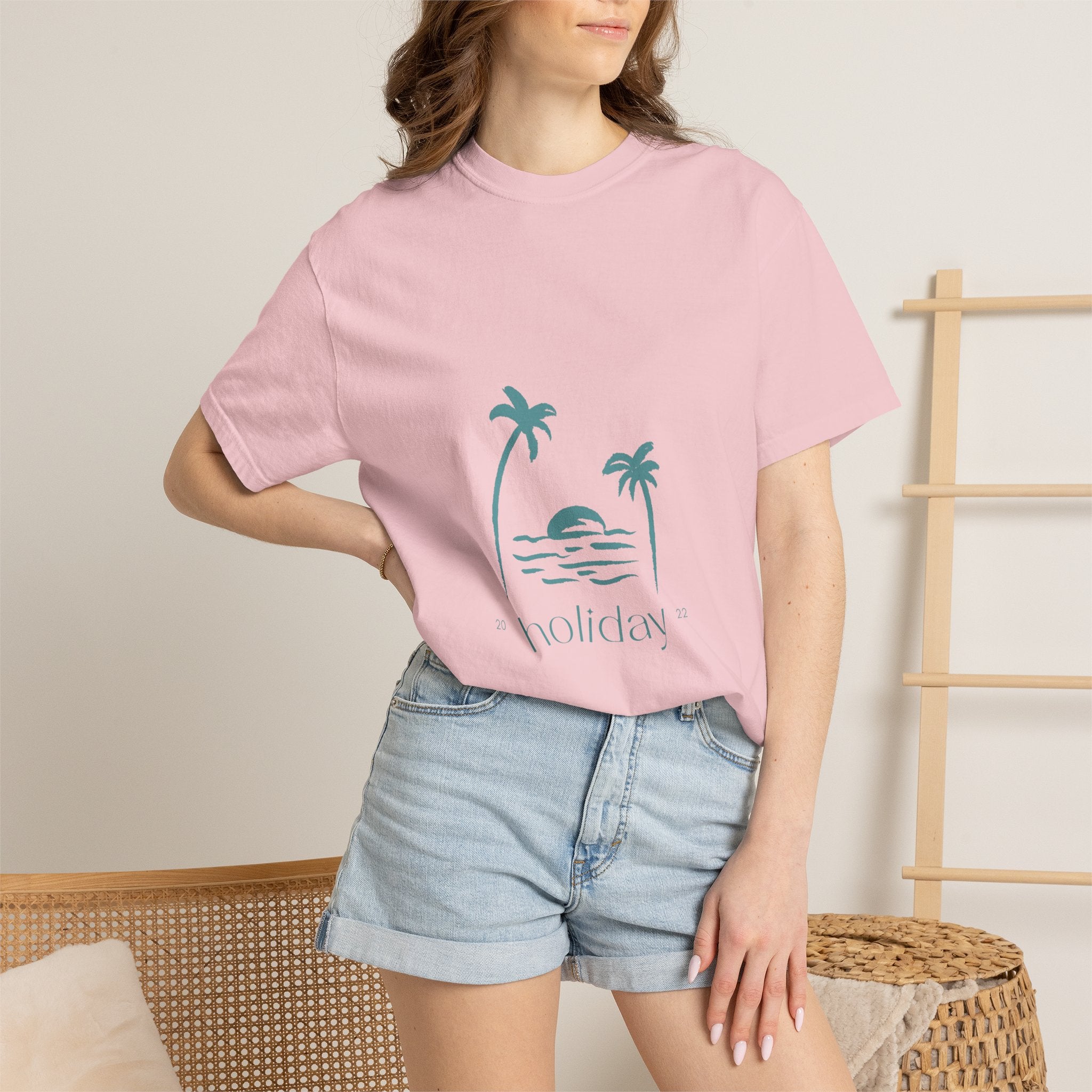 Holiday Palm Beach T-Shirt — Vintage Sunset Tropical Graphic