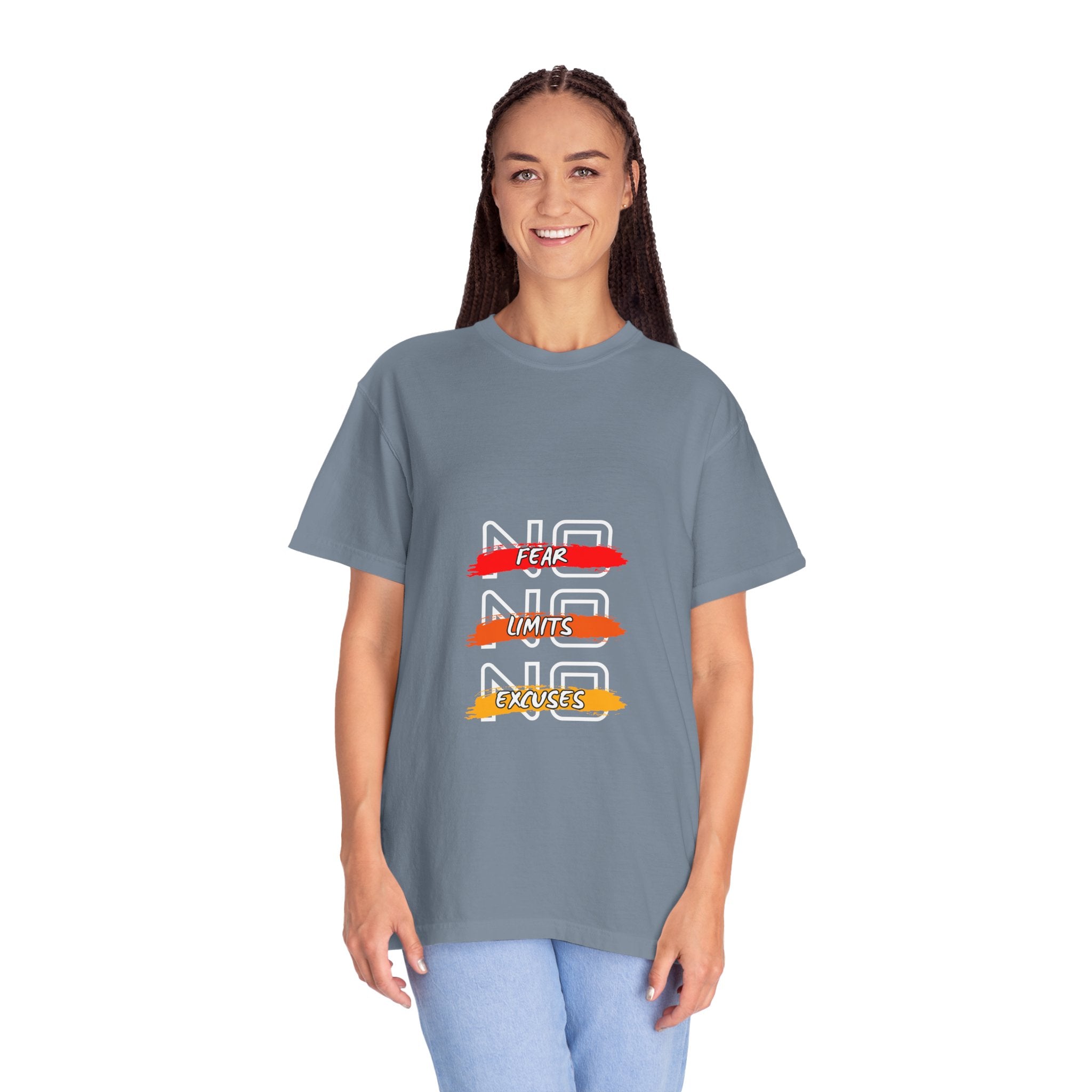 T-Shirt — "No Fear, No Limits, No Excuses" Motivational Graphic Tee
