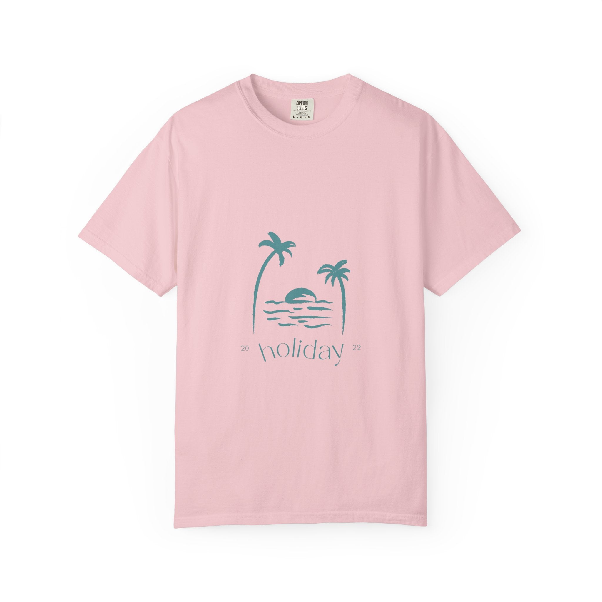 Holiday Palm Beach T-Shirt — Vintage Sunset Tropical Graphic