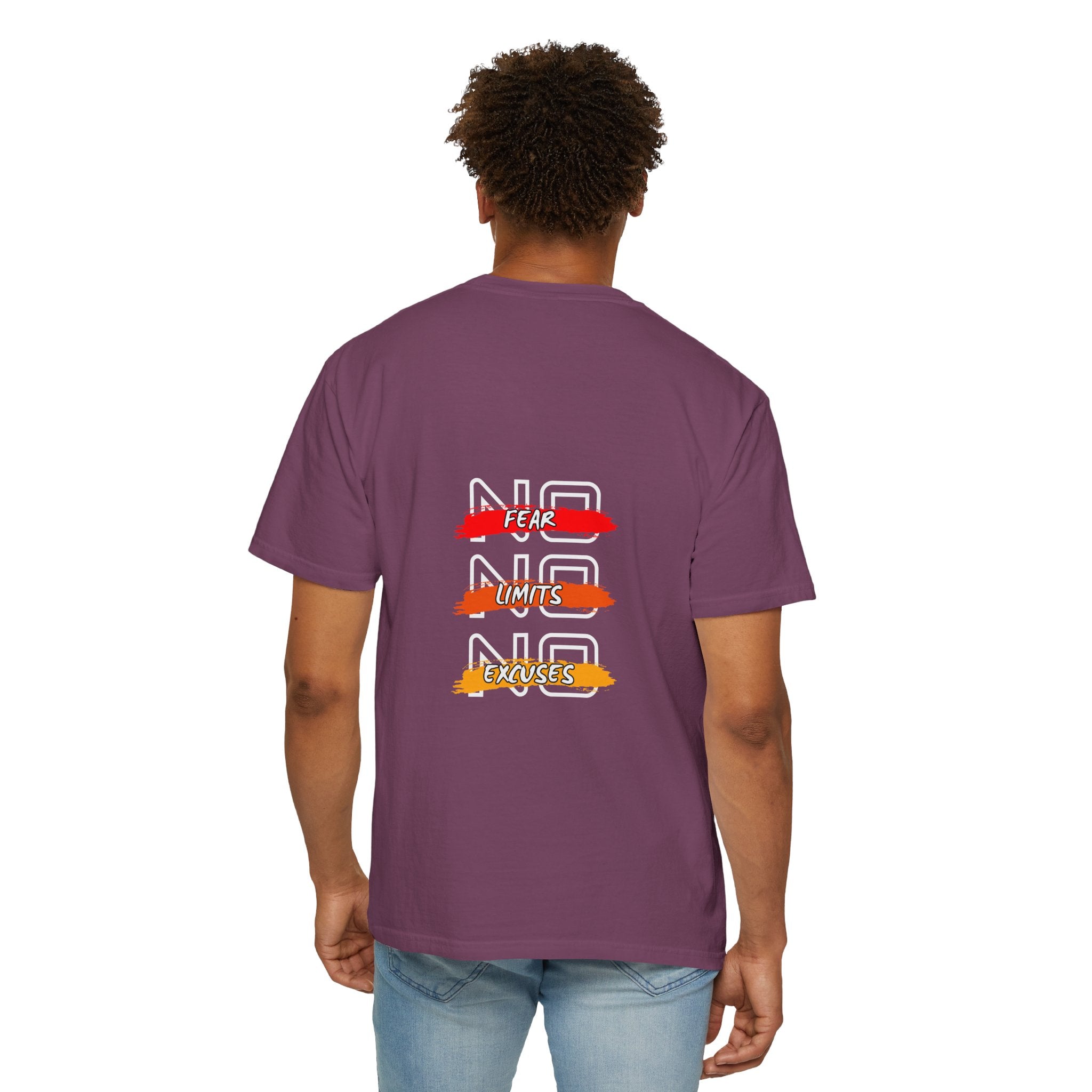 T-Shirt — "No Fear, No Limits, No Excuses" Motivational Graphic Tee